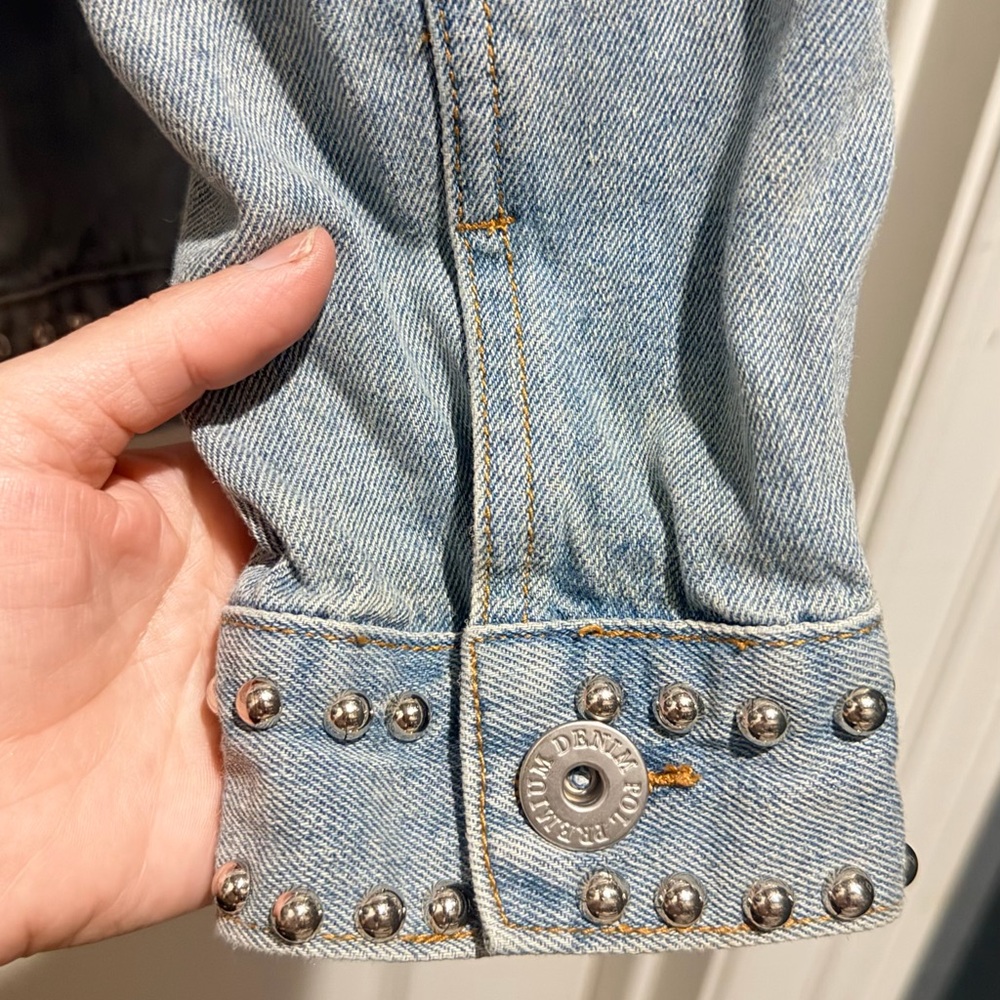 POL Denim Jean Jacket Light Blue with Pink Rockstar Graphic - Picture 5 of 13
